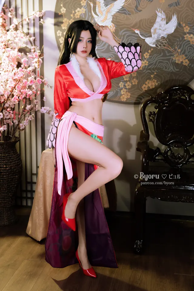 Coser@Byoru: Boa Hancock (30 photos)
