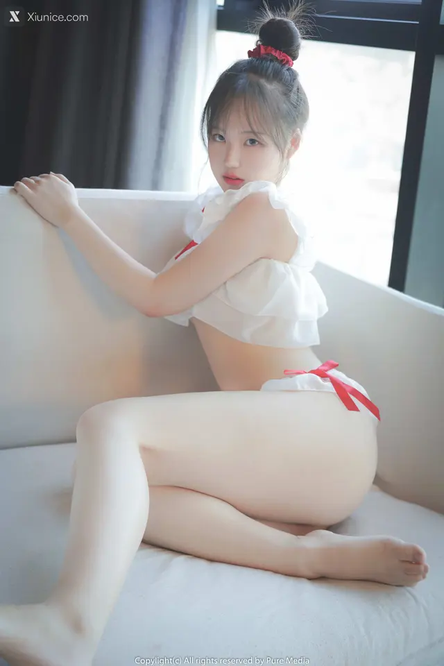 Pure Media Vol.054 Sia (시아) (75 photos)