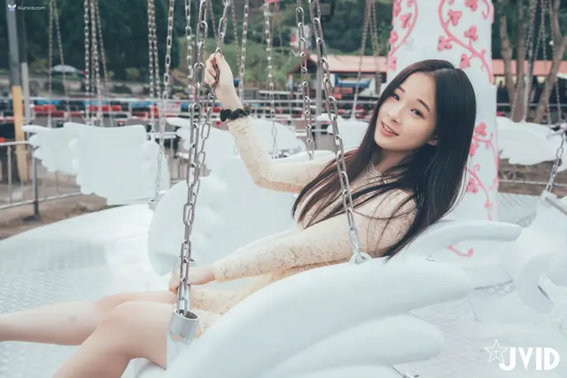 JVID 婕咪 Juice – 日租女友遊樂趣血脈噴張SEX激情抽差中出 (213 photos)