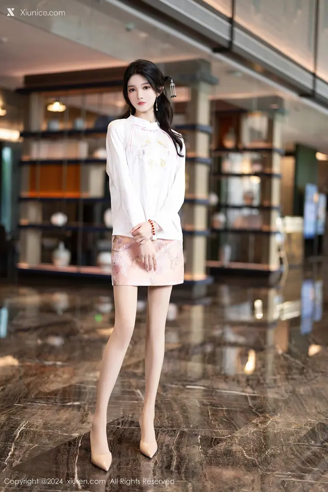 Xiuren秀人网 No.8347 程程程- (85 photos)