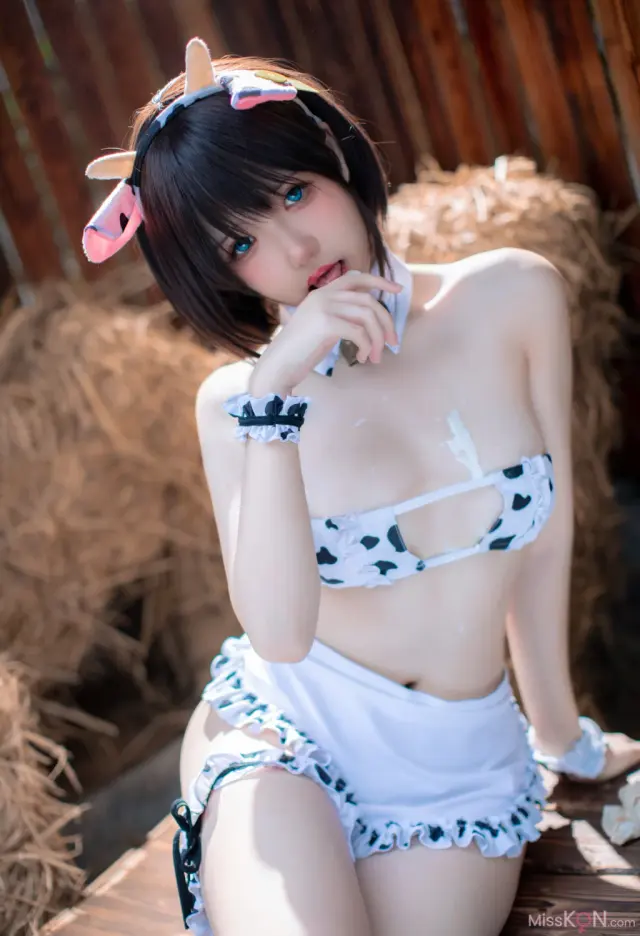 Coser@阿薰kaOri: 小薰喝牛奶 (57 photos)