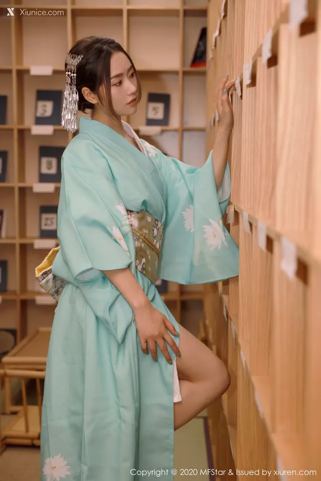 MFStar模范学院 Vol.332 方子萱 (72 photos)