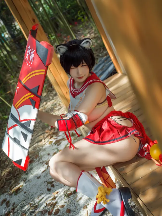 Coser@麻花麻花酱: 椿 (30 photos + 1 video)