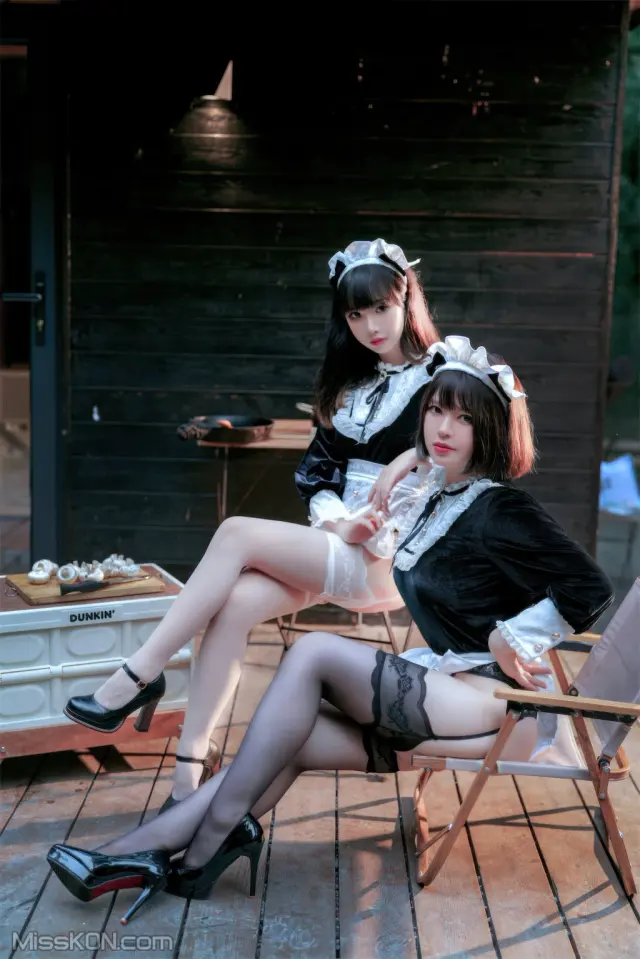Coser@面饼仙儿 & 半半子: Maid姉妹 (74 photos)
