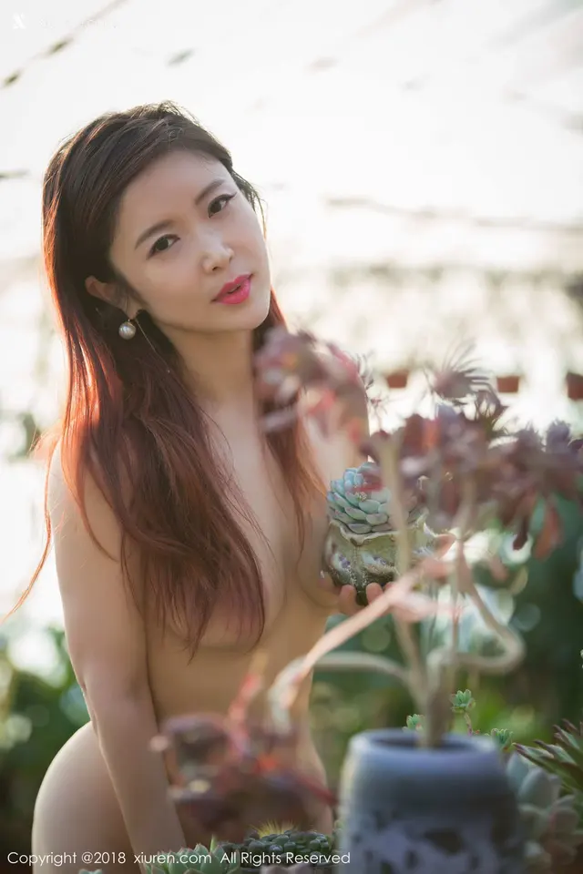 Xiuren秀人网 No.0884 西希白兔 (49 photos)