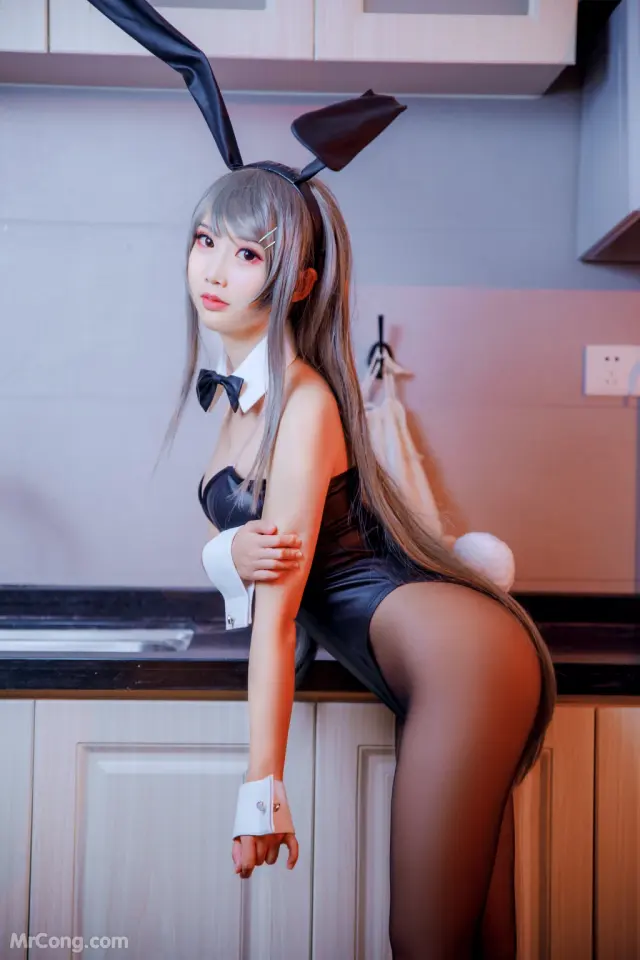 Coser@面饼仙儿 No.064: 樱岛麻衣兔女郎 (16 photos)