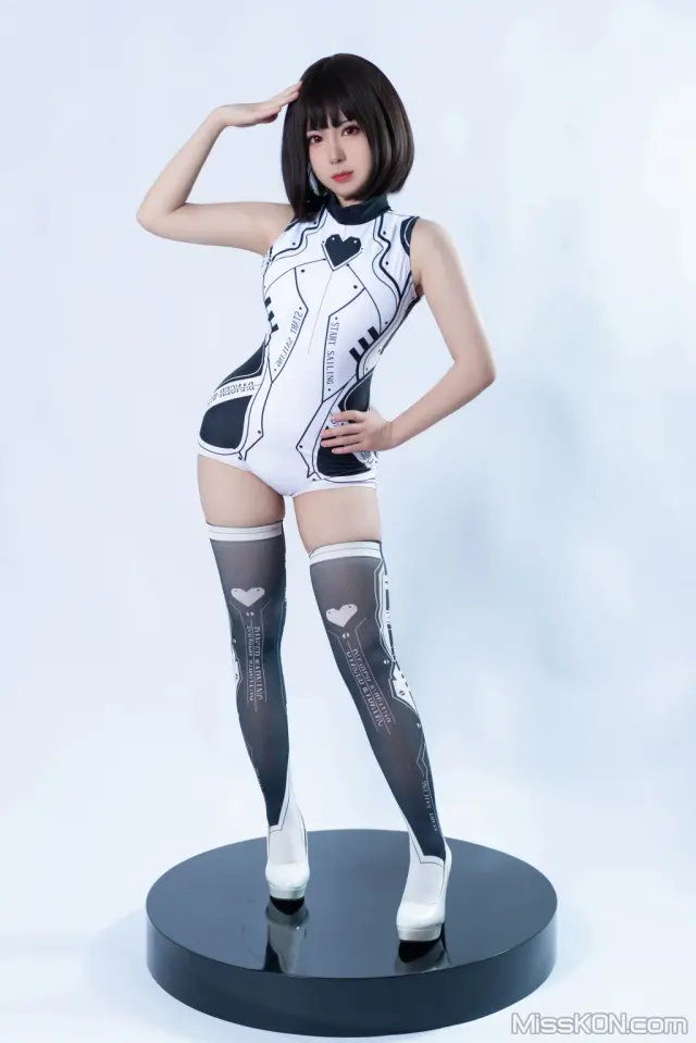 Coser@虎森森: 战损死库水 (30 photos)