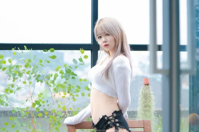 Zia (지아): Ordinary (79 photos + 1 video)