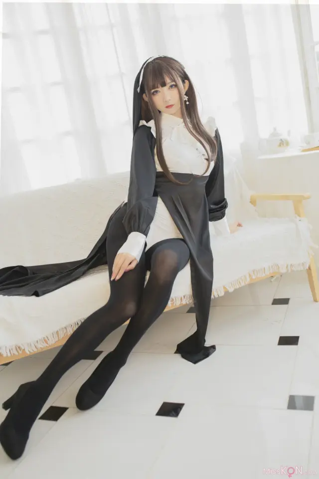 Coser@51酱: 修女 (24 photos)