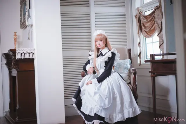 Coser@一千只猫薄禾: 女仆 (42 photos)