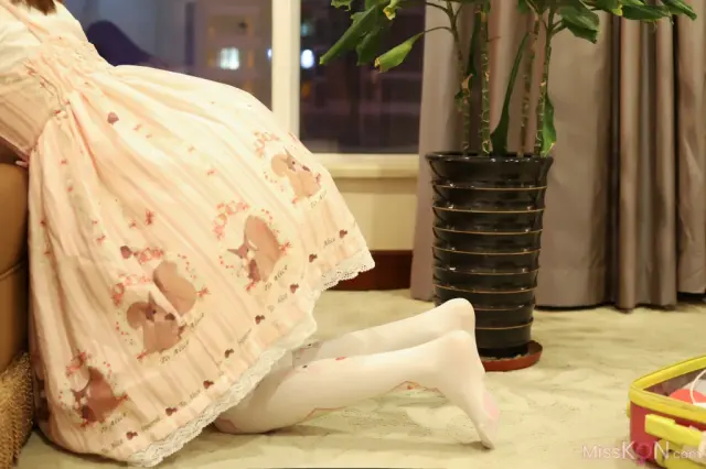 Coser@洛美: 洛丽塔 (45 photos + 5 videos)