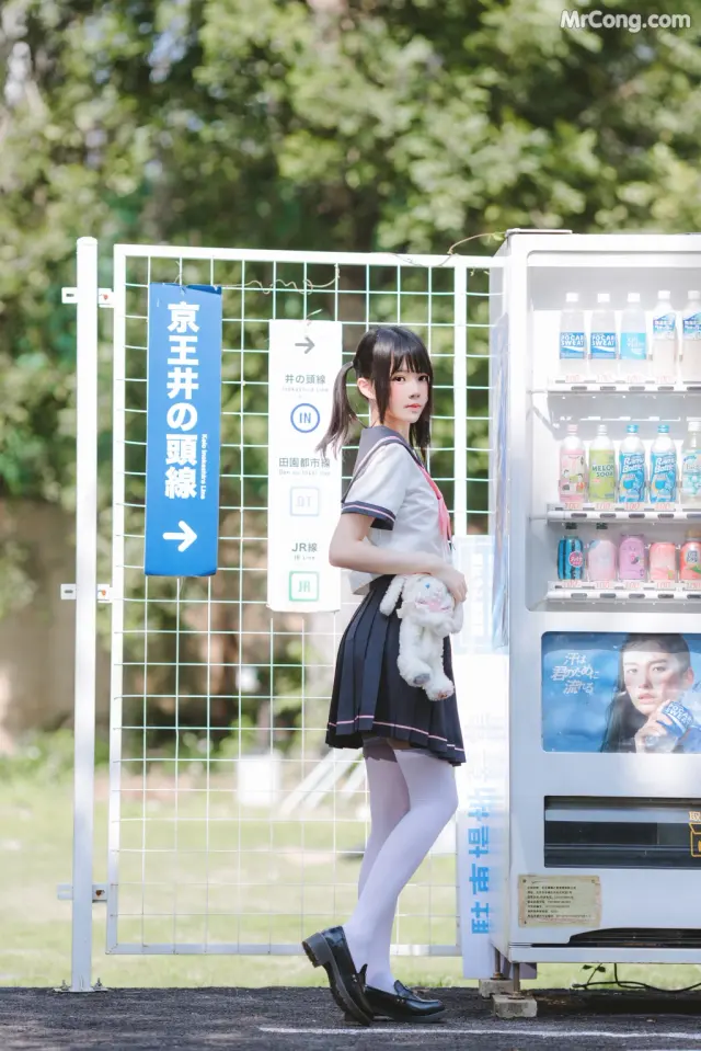Coser@桜桃喵 Vol.147: 草莓雪糕 (73 photos)