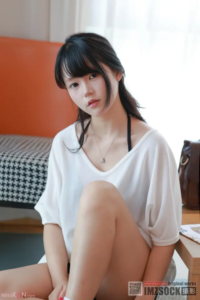 [MZSOCK爱美足] No.347: 琛琛 (212 photos + 1 video)