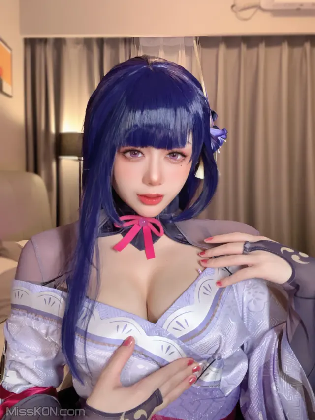 Coser@九言: 雷电将军 (31 photos + 5 videos)