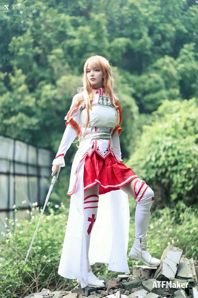[ATFM] Cosplay Vol.06 Yuuki Asuna Battle (39 photos)
