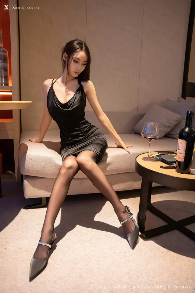 Xiuren秀人网 No.9404 lingyu69 (85 photos)