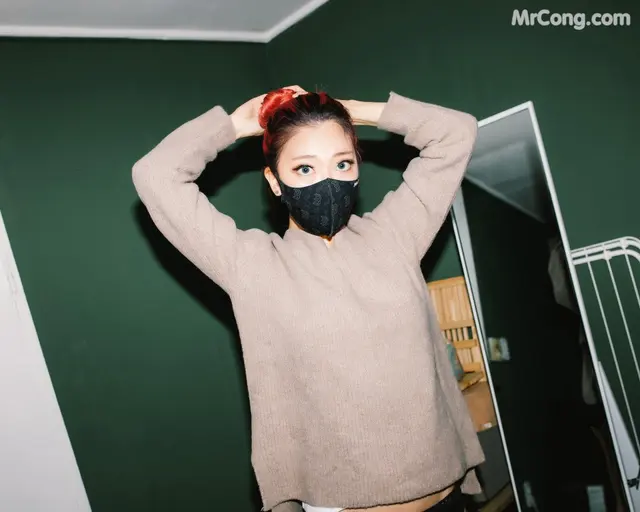 Mona (모나) – My sister next door Vol.1 – Moon Night Snap (80 photos)