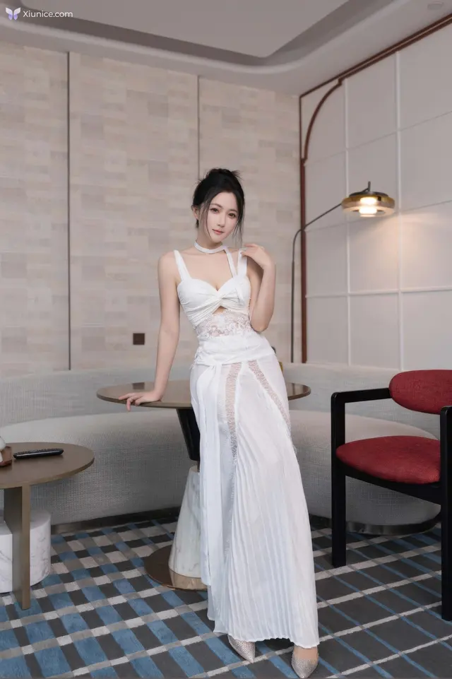 XIUREN No.10911: 鱼子酱Fish (77 photos)