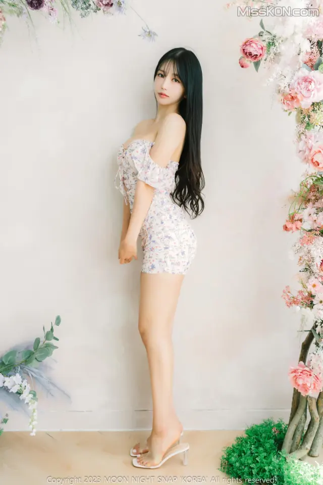 [Moon Night Snap] Yunjin: Cant Have You (59 photos)