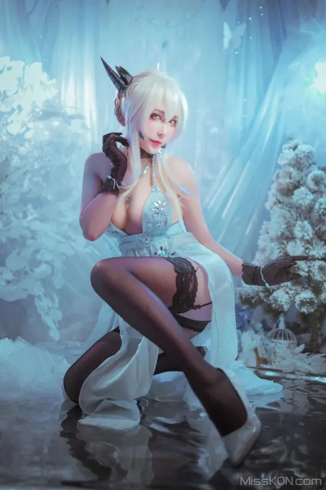 Coser@翎柒菜菜 No.011: 黑枪呆 (12 photos)