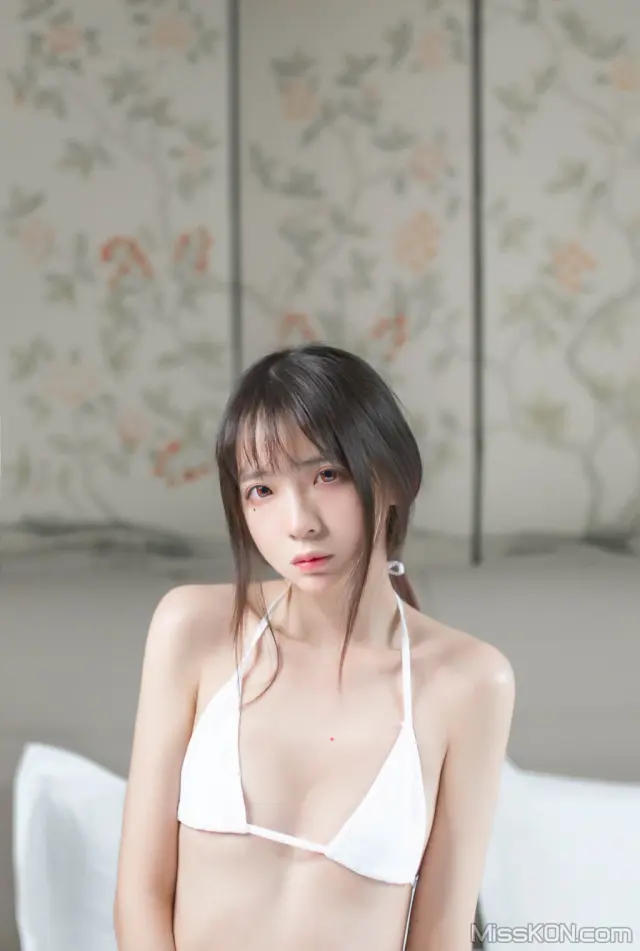 Coser@疯猫ss: 泡泡浴写真 (34 photos)