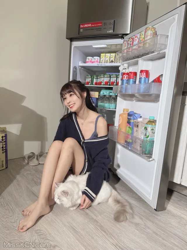 Coser@泥泥汝: 居家 (124 photos + 14 videos)