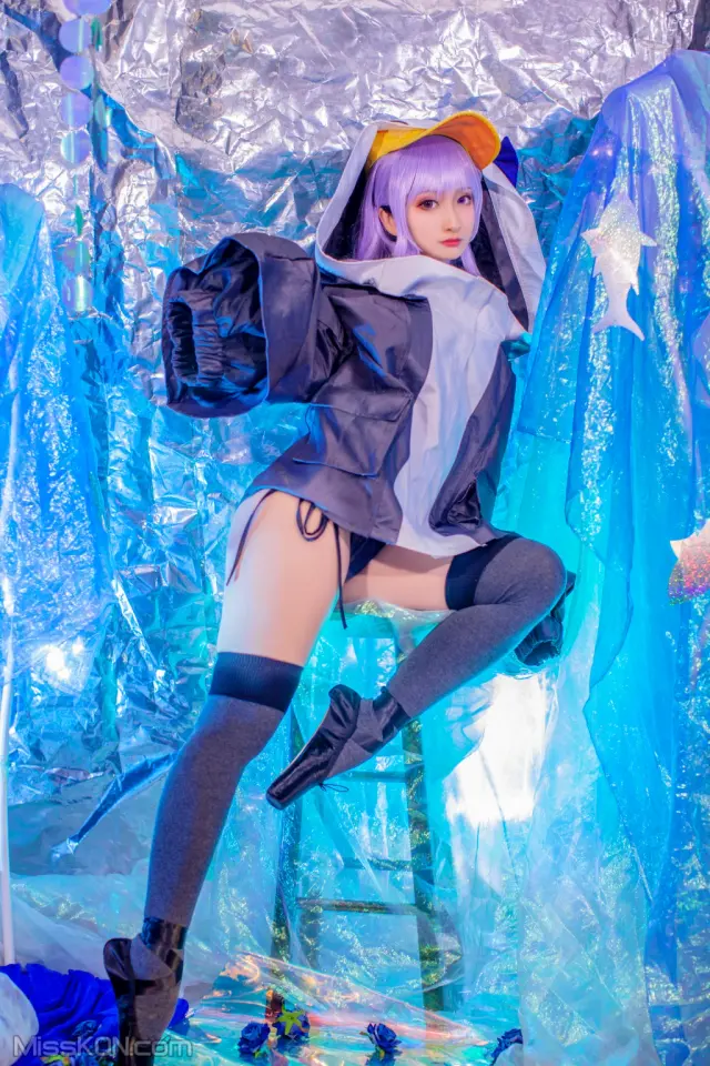 Coser@洛璃LoLiSAMA: 水着莉莉丝 (32 photos)