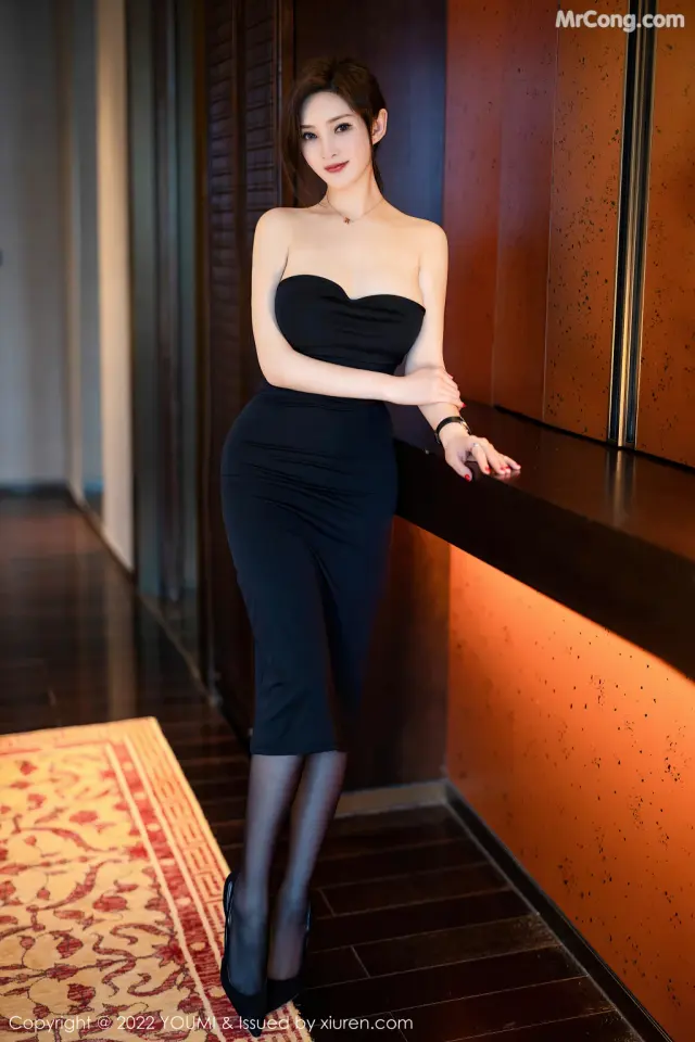 YouMi Vol.817: 奶瓶土肥圆矮挫丑黑穷 (93 photos)